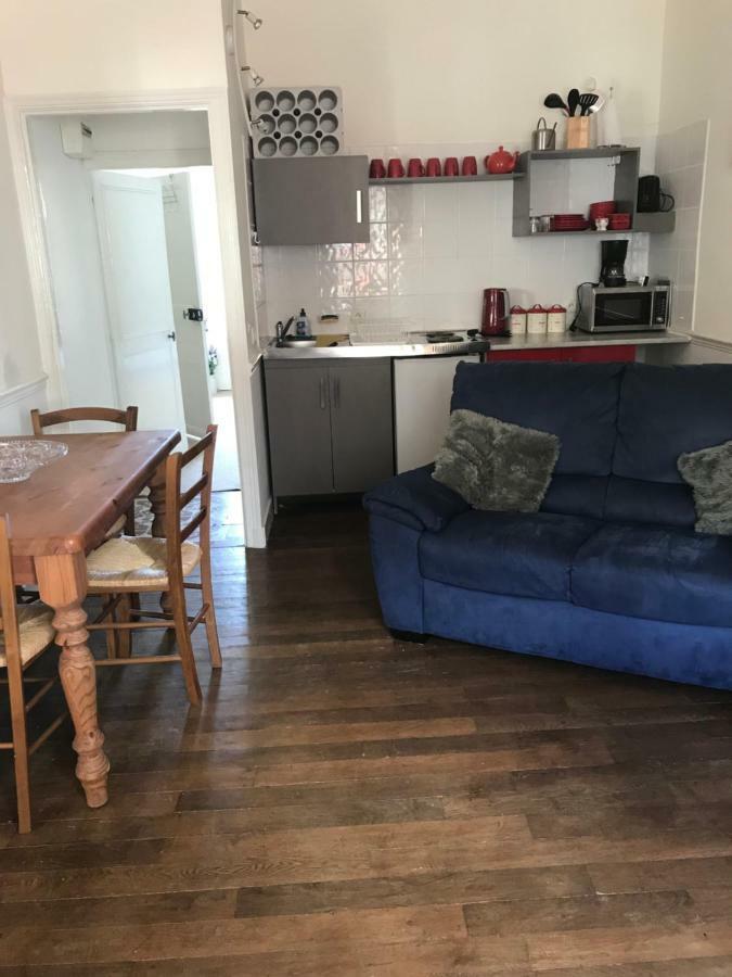 Ferienwohnung Le Petit Logement Pre-en-Pail-Saint-Samson Exterior foto